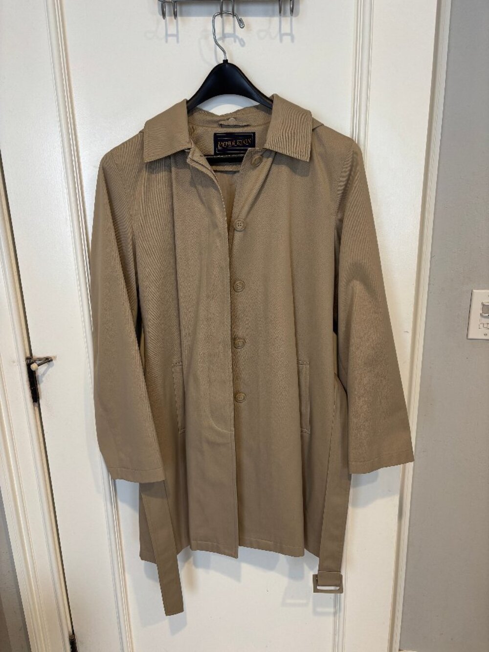Pendleton Belted Short Trench w/ Removable Hood (L)